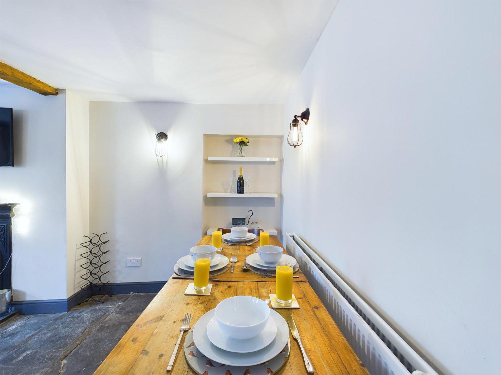 Cosy Cottage In Moreton-In-Marsh Extérieur photo